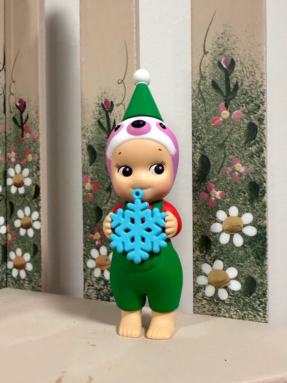 Sonny Angel Santa’s Little Helper Series Sloth Blind Box Mini Figurine